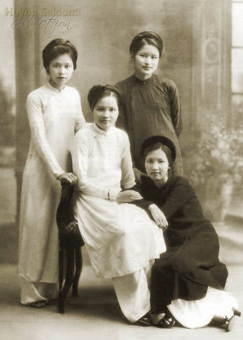 Phượng Hàng Ngang cô Síu Cột Cờ cô Nga Hàng Gai và cô Bính Hàng Đẫy 1930