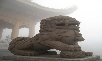 SƯ TỬ ĐÁ TRUNG QUỐC ĐẶT CỬA NHÀ ?