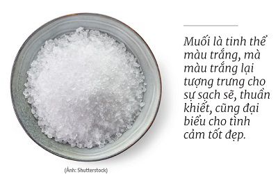 ĐẦU NĂM MUA MUỐI CUỐI NĂM MUA VÔI