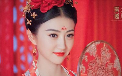 TỨ ĐẠI MỸ NHÂN VIỆT